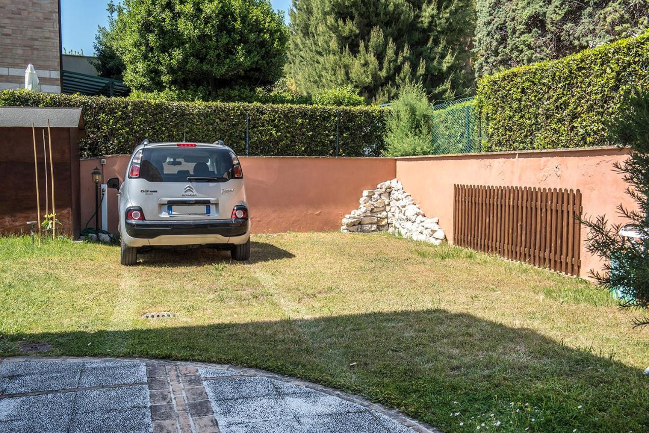شقة N011 - Numana, Nuovo Bilocale Con Giardino سيرولو المظهر الخارجي الصورة